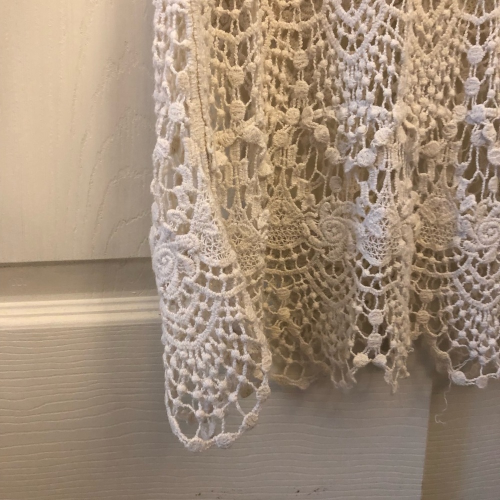 Lace Tank - Picture 2 of 3
